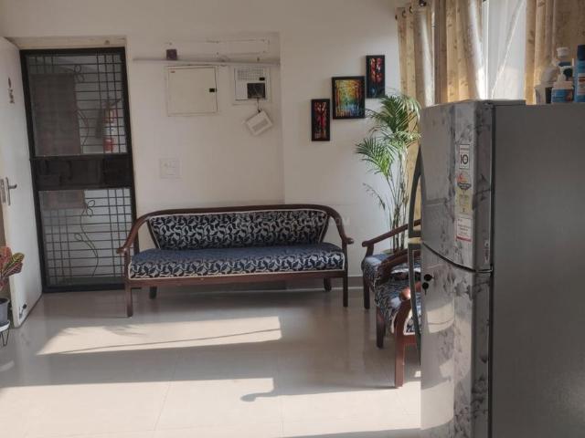 2 BHK Apartment in Sector 76 for resale Noida. The reference number is 21103744