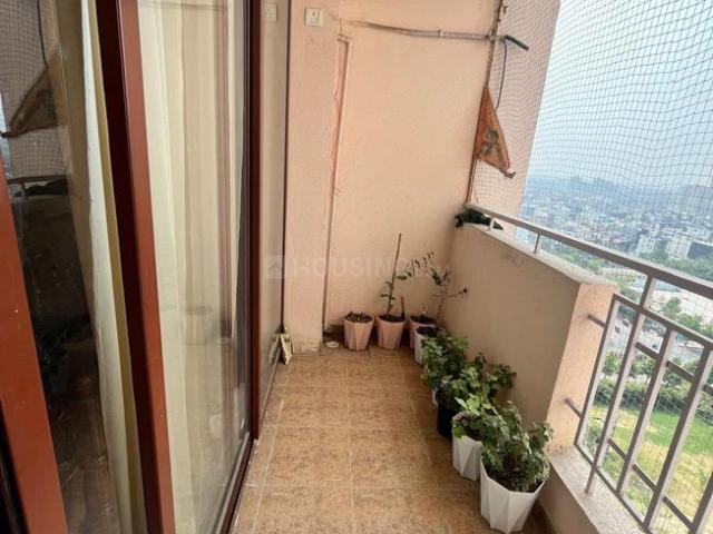 2 BHK Apartment in Sector 77 for rent Noida. The reference number is 20802537
