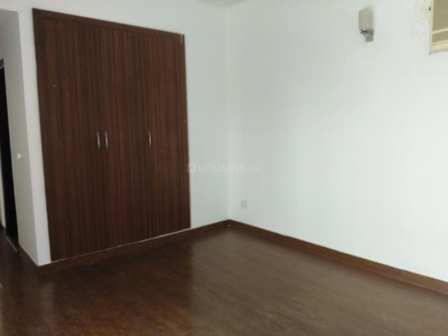 2 BHK Apartment in Sector 77 for rent Gurgaon. The reference number is 21045195
