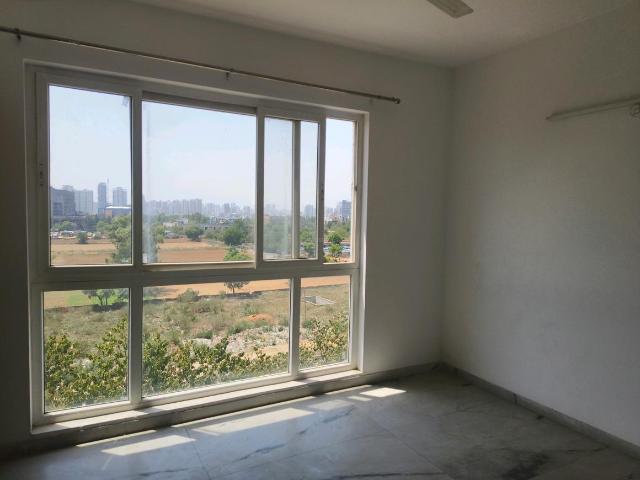 2 BHK Apartment in Sector 77 for resale Gurgaon. The reference number is 20453893