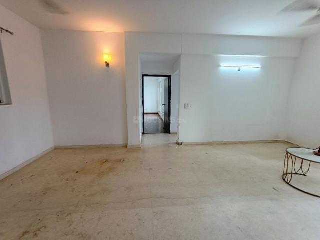 2 BHK Apartment in Sector 77 for resale Gurgaon. The reference number is 21128057