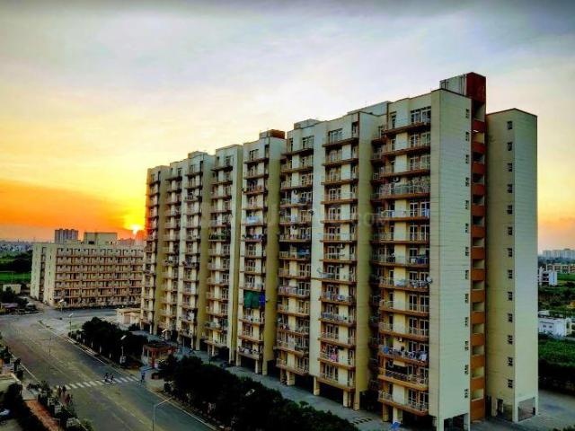 3 BHK Apartment in Faizupur Majra Neemka for resale Faridabad. The reference number is 20180231