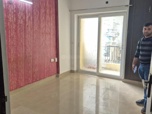2 BHK Apartment in Sector 78 for rent Noida. The reference number is 19502917