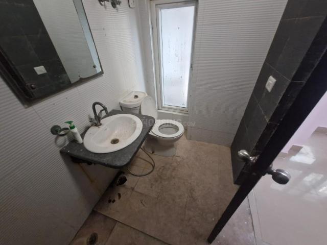 2 BHK Apartment in Sector 78 for rent Noida. The reference number is 19636934