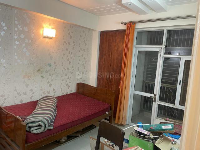 2 BHK Apartment in Sector 78 for rent Noida. The reference number is 21186924