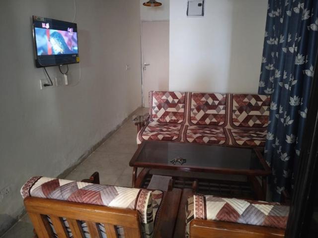 2 BHK Apartment in Sector 78 for rent Faridabad. The reference number is 21099174