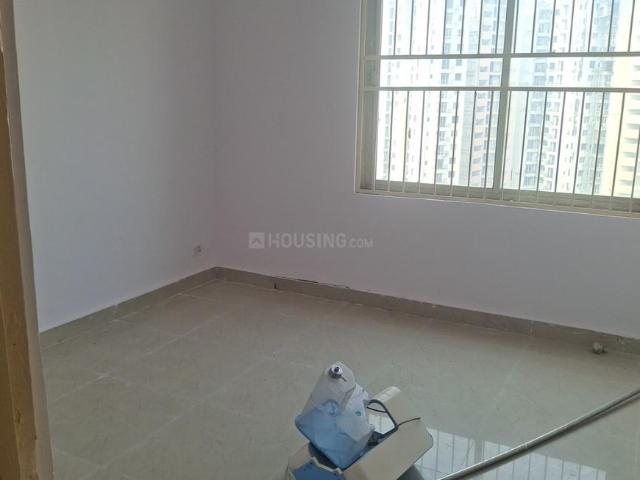 2 BHK Apartment in Sector 78 for resale Faridabad. The reference number is 21172095
