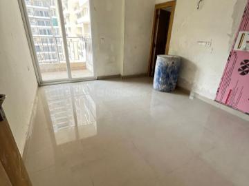 2 BHK Apartment in Sector 78 for resale Noida. The reference number is 20567137