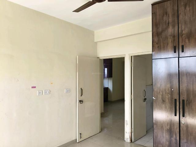 2 BHK Apartment in Sector 70A for rent Gurgaon. The reference number is 19934817
