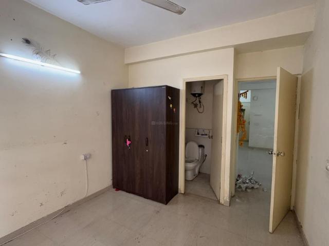 2 BHK Apartment in Sector 70A for rent Gurgaon. The reference number is 20641468