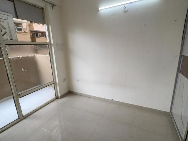 2 BHK Apartment in Sector 70A for rent Gurgaon. The reference number is 20658068