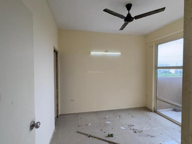 2 BHK Apartment in Sector 70A for rent Gurgaon. The reference number is 20658113