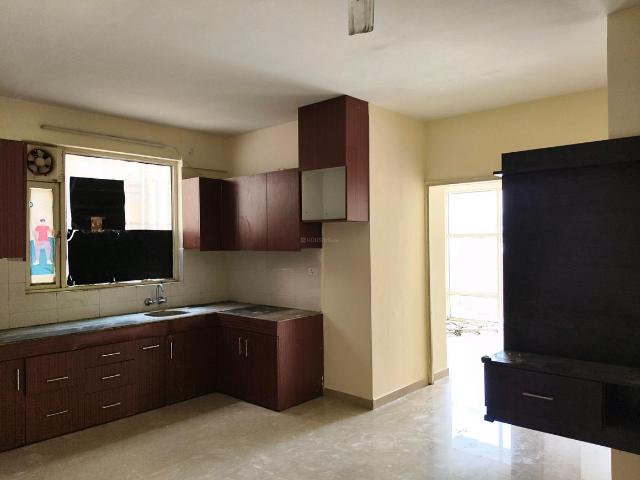 2 BHK Apartment in Sector 70A for rent Gurgaon. The reference number is 20794390