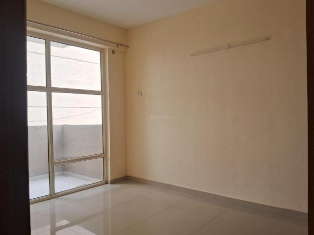 2 BHK Apartment in Sector 70A for rent Gurgaon. The reference number is 20852455