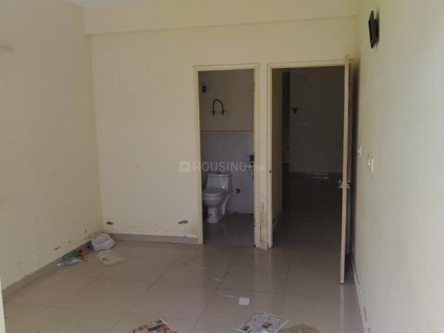 2 BHK Apartment in Sector 70A for rent Gurgaon. The reference number is 20923793