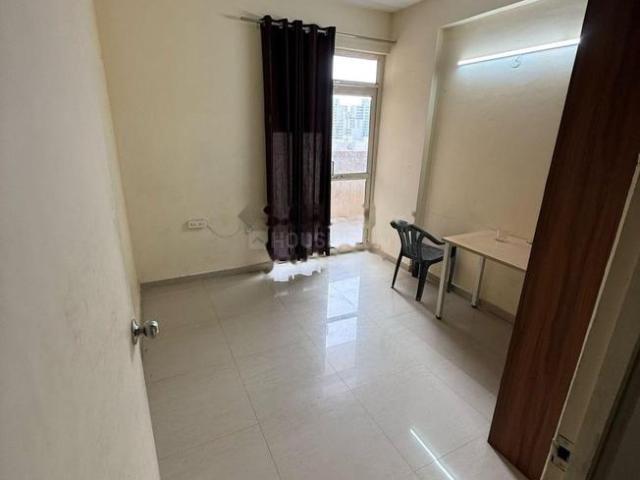 2 BHK Apartment in Sector 70A for rent Gurgaon. The reference number is 21119376