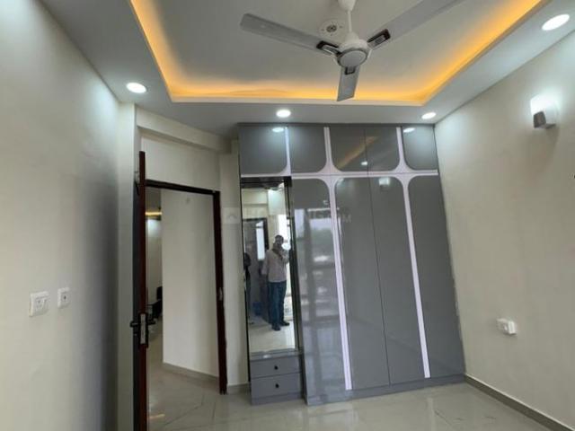 2 BHK Apartment in Sector 70A for resale Gurgaon. The reference number is 20307646