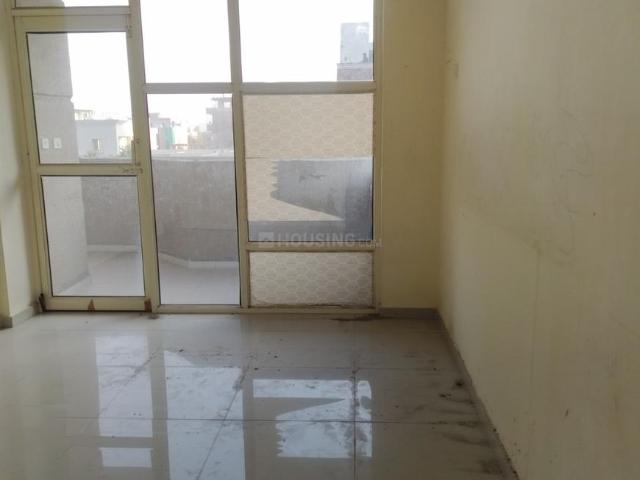 2 BHK Apartment in Sector 70A for resale Gurgaon. The reference number is 21357392