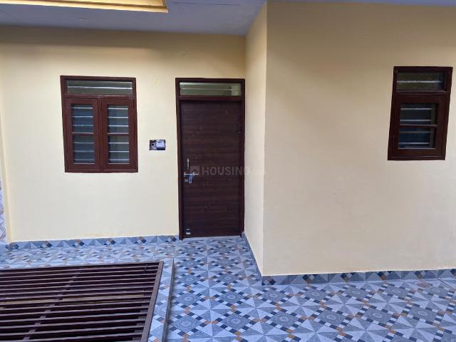2 BHK Apartment in Sector 71 for rent Mohali. The reference number is 17605895
