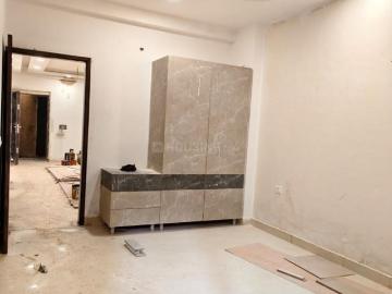 2 BHK Apartment in Sector 72 for resale Noida. The reference number is 20482544