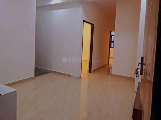 2 BHK Apartment in Sector 73 for rent Noida. The reference number is 20677800