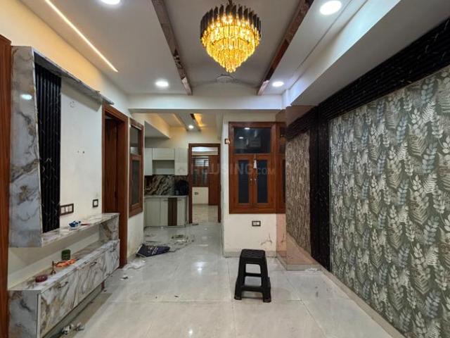 2 BHK Apartment in Sector 73 for rent Noida. The reference number is 20887873