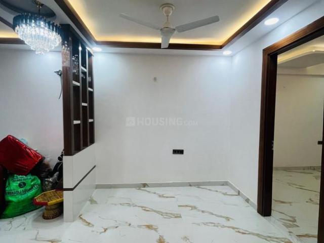 2 BHK Apartment in Sector 73 for resale Noida. The reference number is 19691016