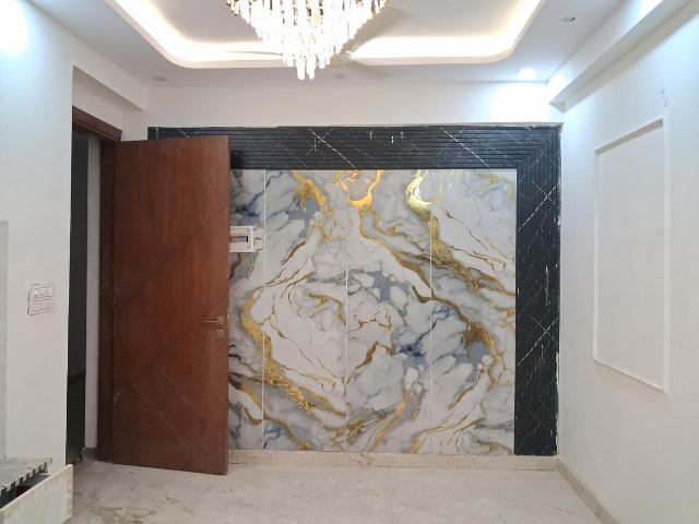 2 BHK Apartment in Sector 73 for resale Noida. The reference number is 19706526