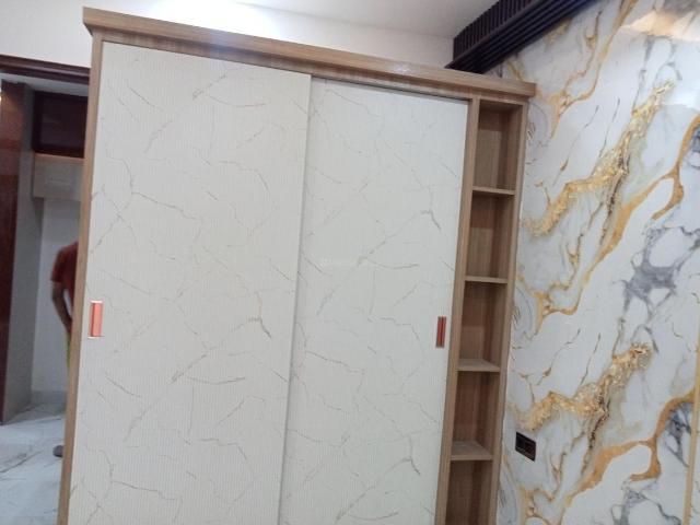 2 BHK Apartment in Sector 73 for resale Noida. The reference number is 19743846
