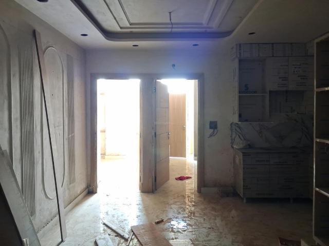 2 BHK Apartment in Sector 73 for resale Noida. The reference number is 20516224