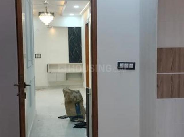 2 BHK Apartment in Sector 73 for resale Noida. The reference number is 20638312