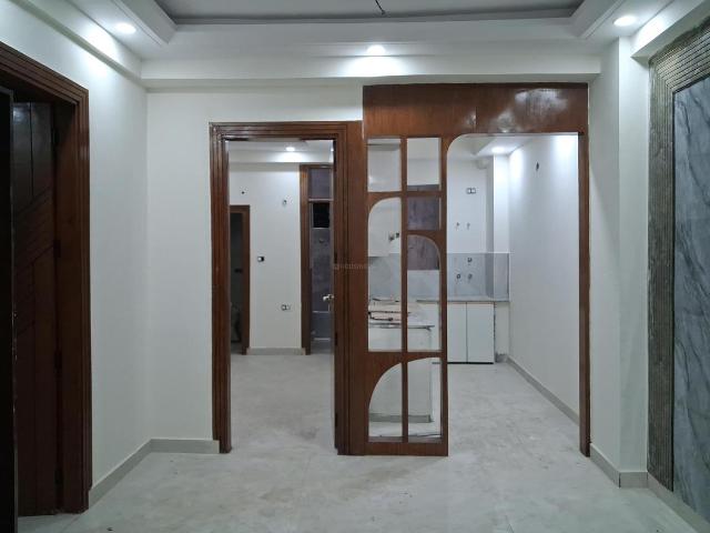 2 BHK Apartment in Sector 73 for resale Noida. The reference number is 21016619