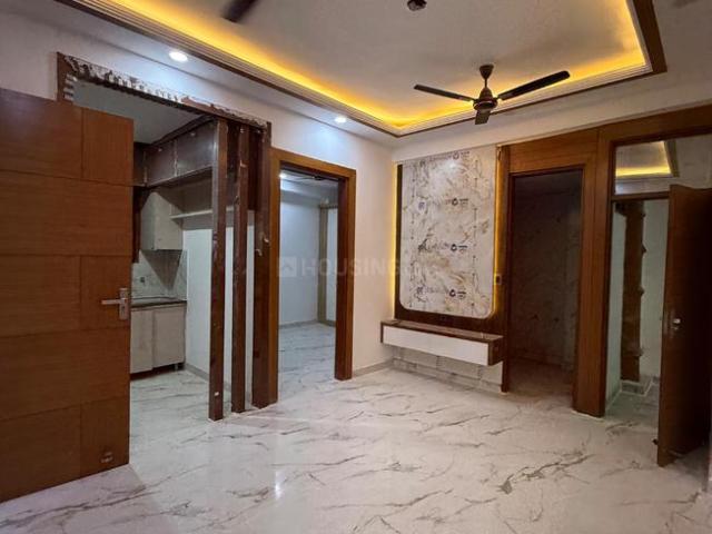 2 BHK Apartment in Sector 73 for resale Noida. The reference number is 21289308