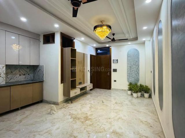 2 BHK Apartment in Sector 73 for resale Noida. The reference number is 21297888