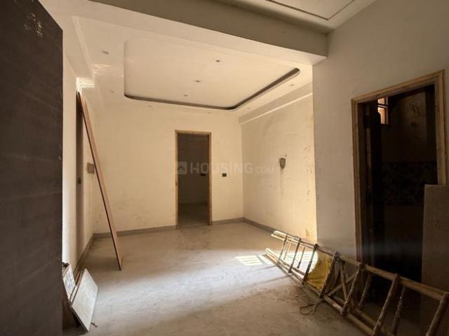 2 BHK Apartment in Sector 73 for resale Noida. The reference number is 21344060