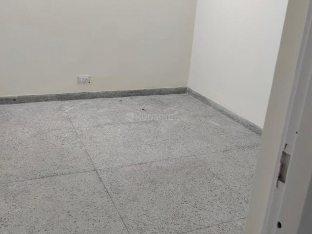 2 BHK Apartment in Sector 7 Dwarka for rent New Delhi. The reference number is 21146364