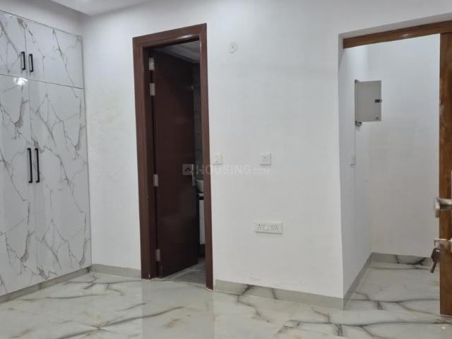 2 BHK Apartment in Sector 7 Dwarka for resale New Delhi. The reference number is 19971475