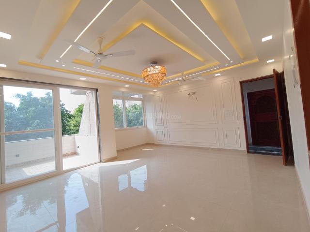 2 BHK Apartment in Sector 7 Dwarka for resale New Delhi. The reference number is 20155807