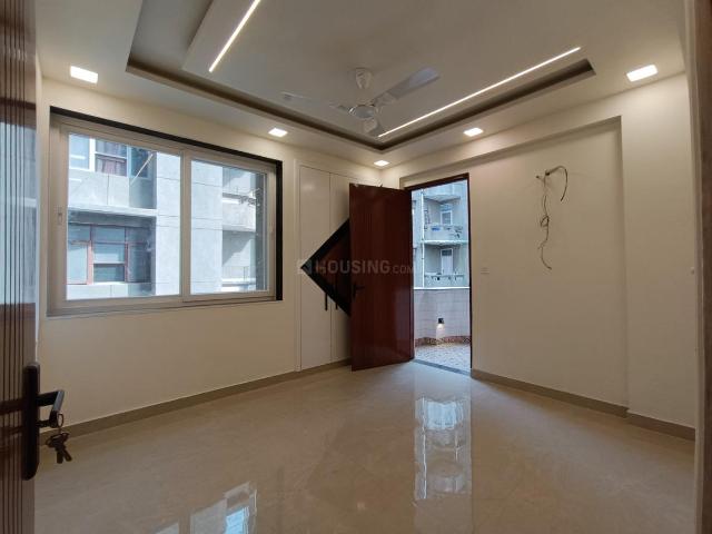 2 BHK Apartment in Sector 7 Dwarka for resale New Delhi. The reference number is 20254630