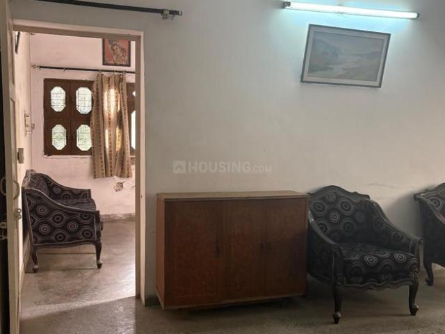 2 BHK Apartment in Sector 7 Rohini for resale New Delhi. The reference number is 17788611