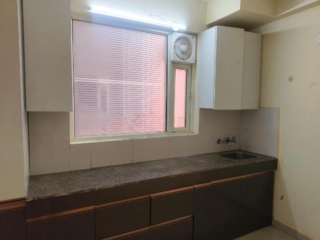 2 BHK Apartment in Sector 85 for rent Gurgaon. The reference number is 18722921