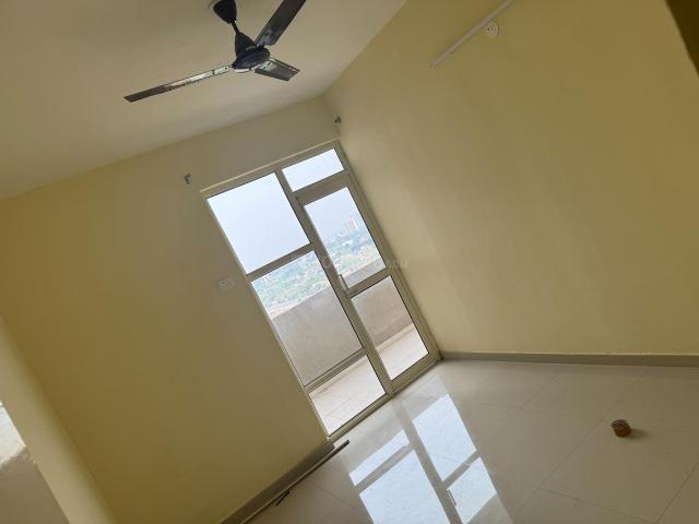 2 BHK Apartment in Sector 85 for rent Gurgaon. The reference number is 19778550