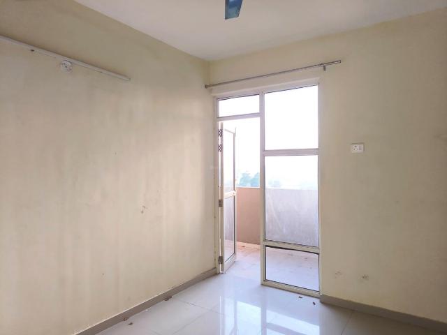 2 BHK Apartment in Sector 85 for rent Gurgaon. The reference number is 21165183