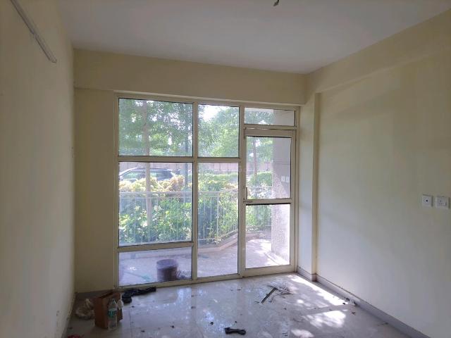 2 BHK Apartment in Sector 85 for resale Gurgaon. The reference number is 18548266