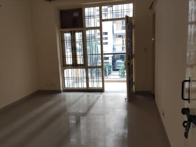 2 BHK Apartment in Sector 86 for rent Faridabad. The reference number is 20373698