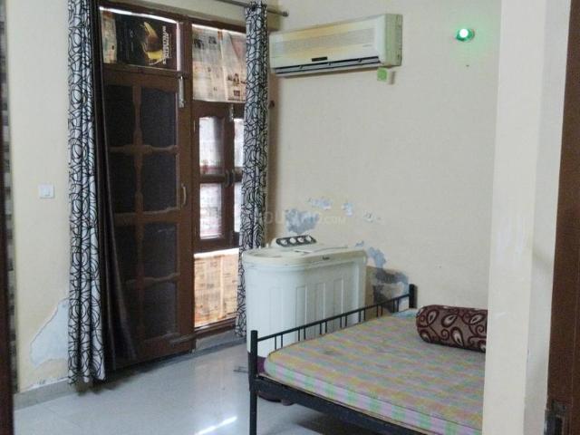 2 BHK Apartment in Sector 86 for rent Faridabad. The reference number is 21116869
