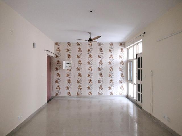 2 BHK Apartment in Sector 86 for rent Faridabad. The reference number is 21122451