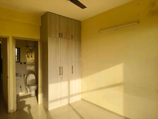 2 BHK Apartment in Sector 86 for rent Gurgaon. The reference number is 17330709