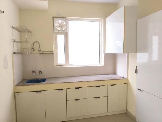 2 BHK Apartment in Sector 86 for rent Gurgaon. The reference number is 17330763