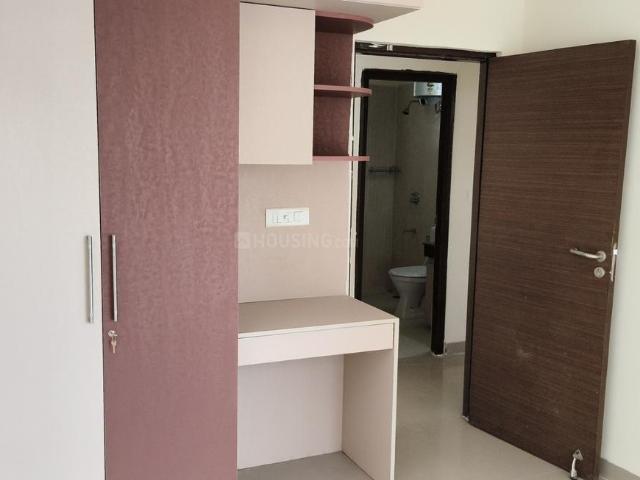 2 BHK Apartment in Sector 86 for rent Gurgaon. The reference number is 19160266